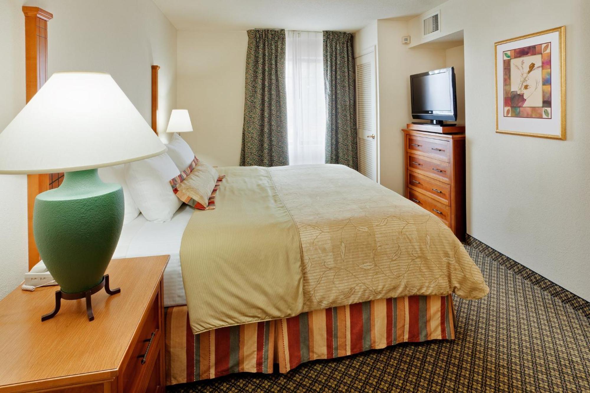 Staybridge Suites Allentown Airport Lehigh Valley By Ihg 외부 사진