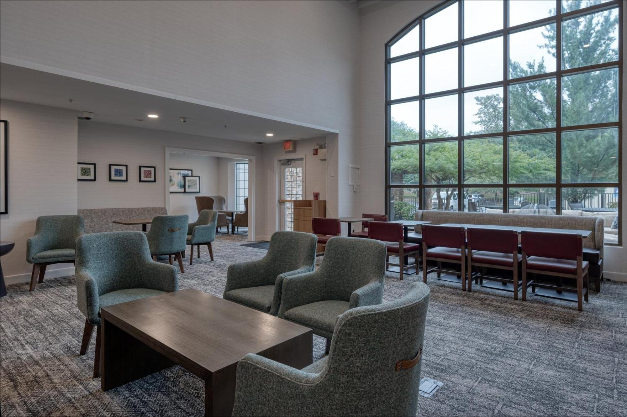 Staybridge Suites Allentown Airport Lehigh Valley, An Ihg Hotel 외부 사진