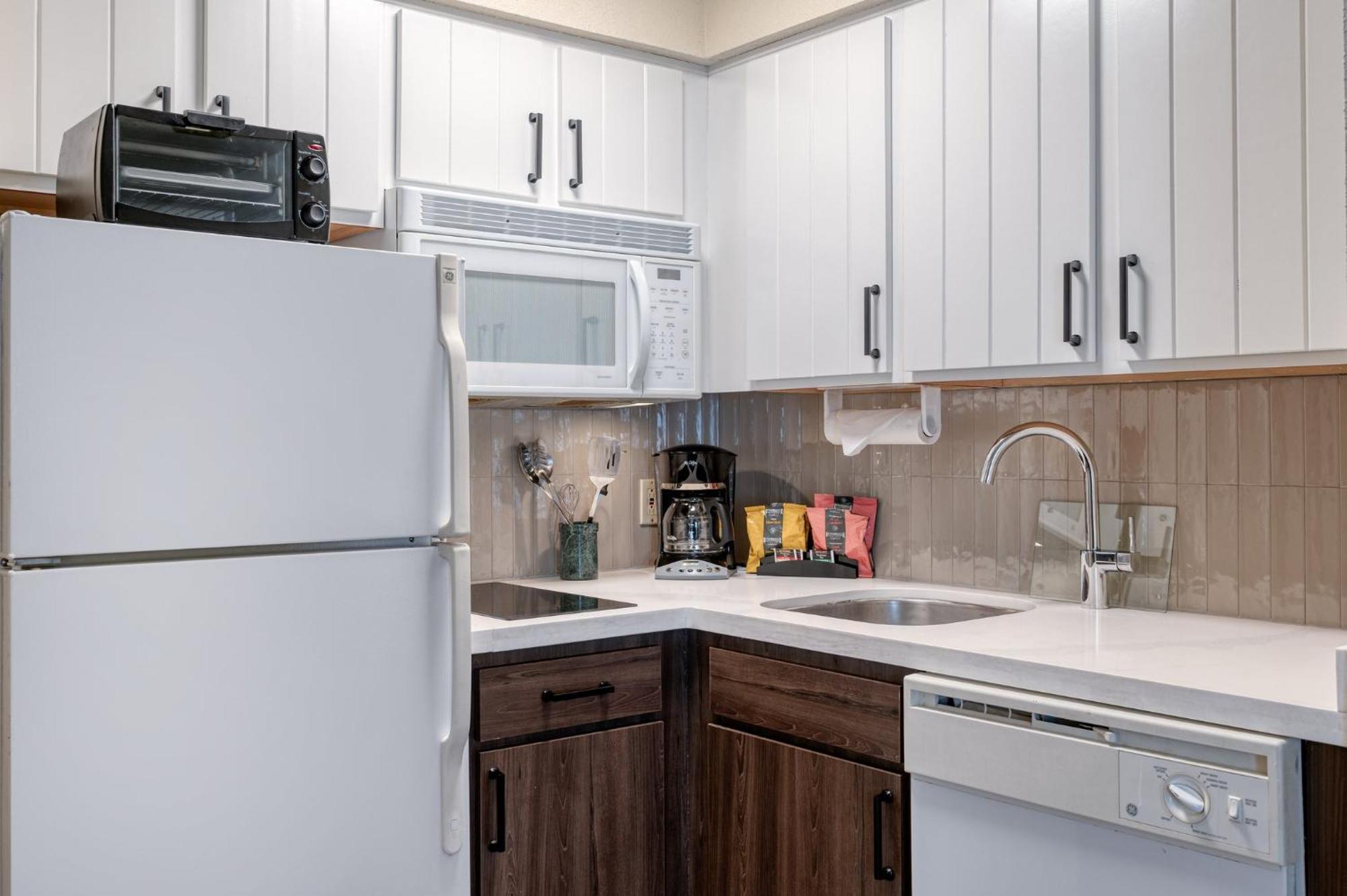 Staybridge Suites Allentown Airport Lehigh Valley By Ihg 외부 사진