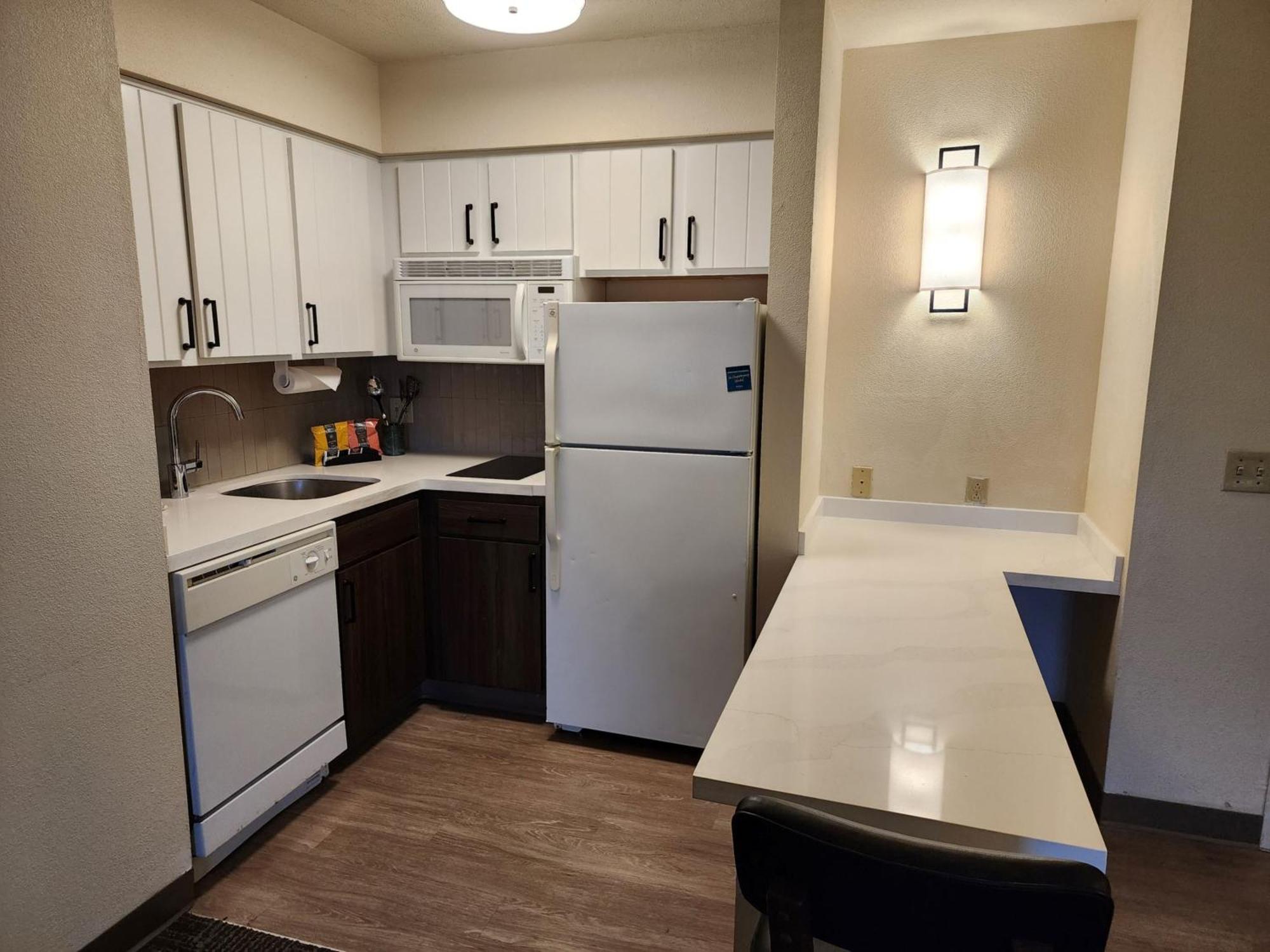 Staybridge Suites Allentown Airport Lehigh Valley By Ihg 외부 사진